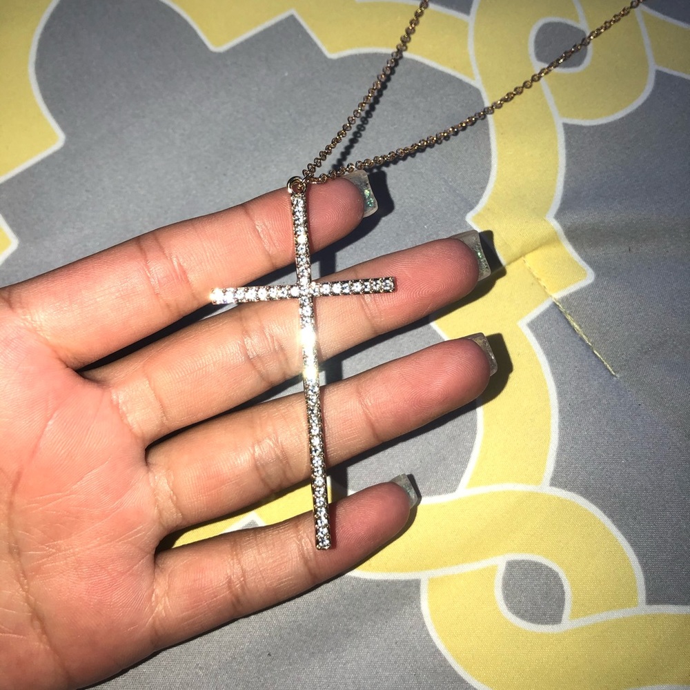 Forever 21 Gold Cross Necklace
